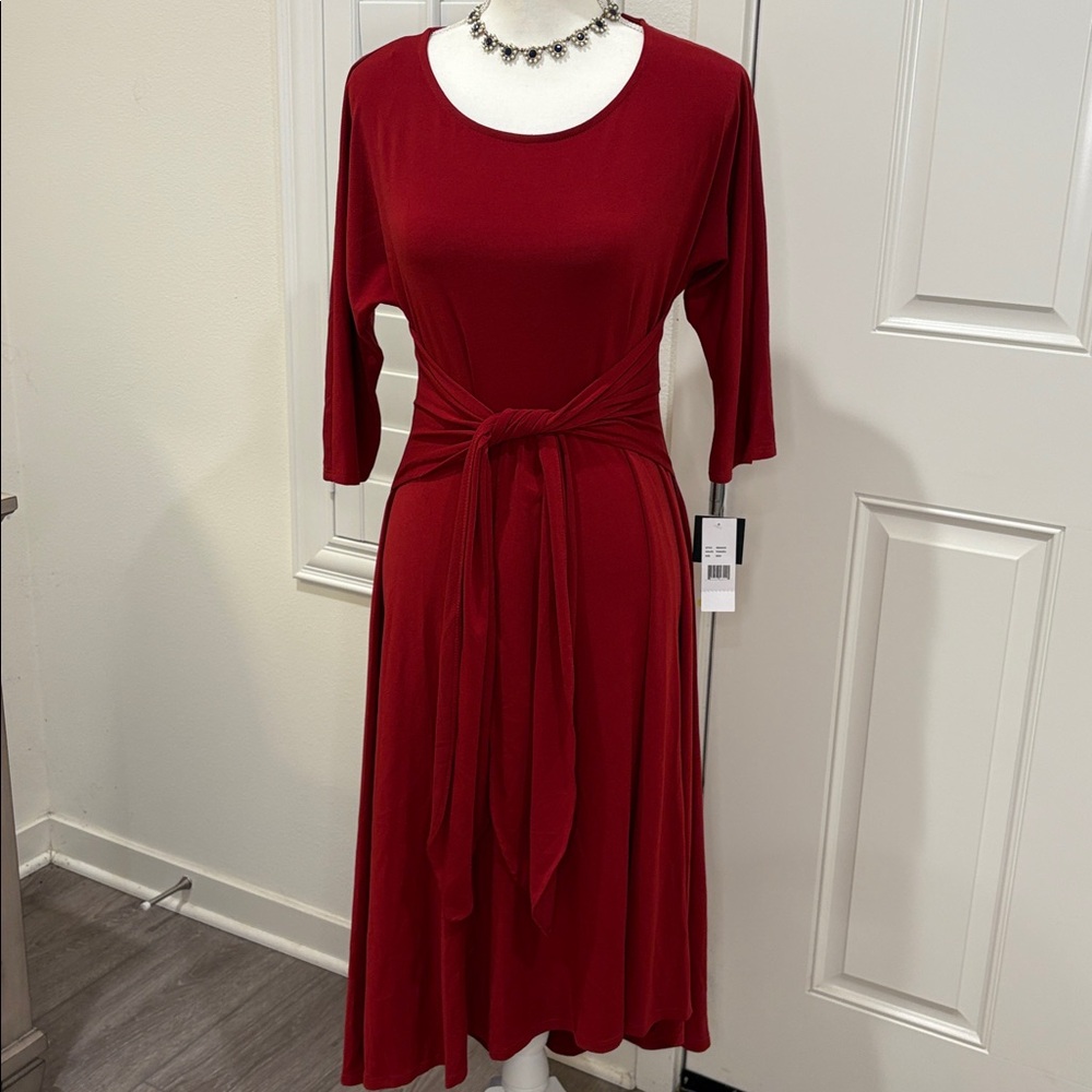 Signature by Robbie Bee jersey stretch midi dress asymmetrical hem bat sleeves